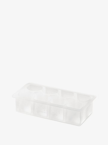 The 'c' logo ice cube tray is made from clear bpa-free silicone, featuring 'c' logo-shaped molds. the item is dishwasher safe. - CARHARTT WIP - gender