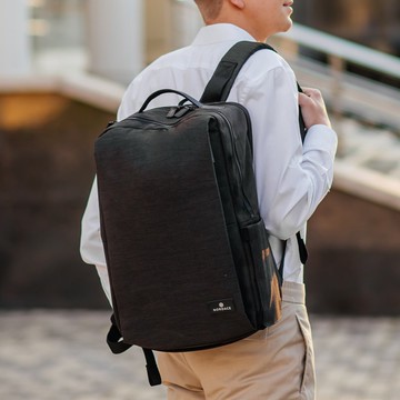 Siena Pro 15 智能背包-全黑色|上班通勤旅遊 USB充電 防潑水