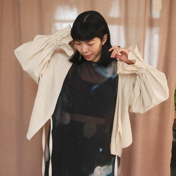 藏 |  圍裹式上衣  米