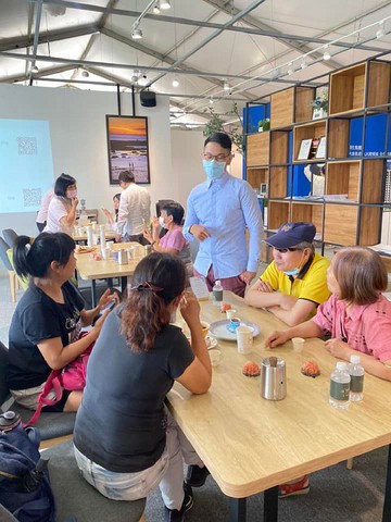 咖啡團體課程 含甜點方案 鑠咖啡 甜點 專賣店 手沖 拉花 講座