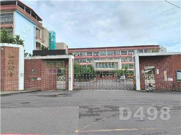 新興國中超值透天｜台南市南區金華路二段
