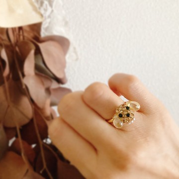 貴賓犬戒指 黃色