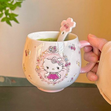 ✨臺灣出貨✨HelloKitty帶勺馬克杯家用兒童杯子高顏值陶瓷杯凱蒂貓可愛早餐杯