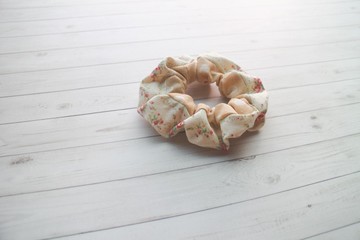 草地浮想 - 大腸圈 髮圈 髮束 雙面使用 手作拼布設計