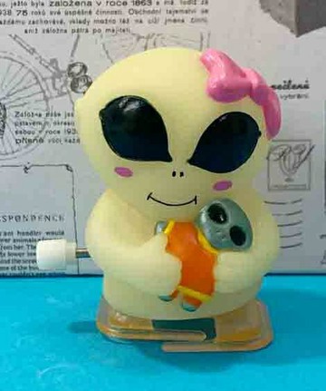 【震撼精品百貨】發條玩具-外星人-蝴蝶結#85020 震撼日式精品百貨