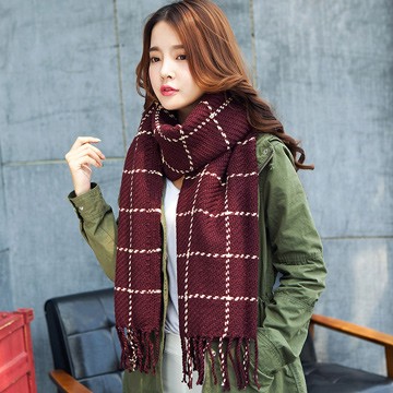 【幸福揚邑】韓版冬季經典百搭情侶粗毛線格子加長披肩圍巾-酒紅