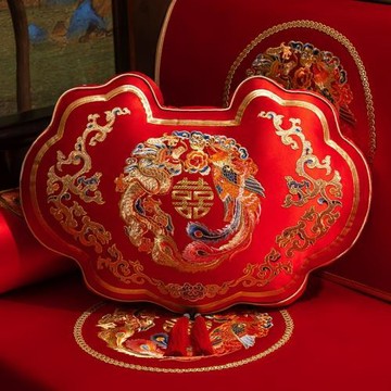 結婚抱枕一對壓床娃娃喜字婚房紅色婚慶用品客廳沙發新婚床上靠枕