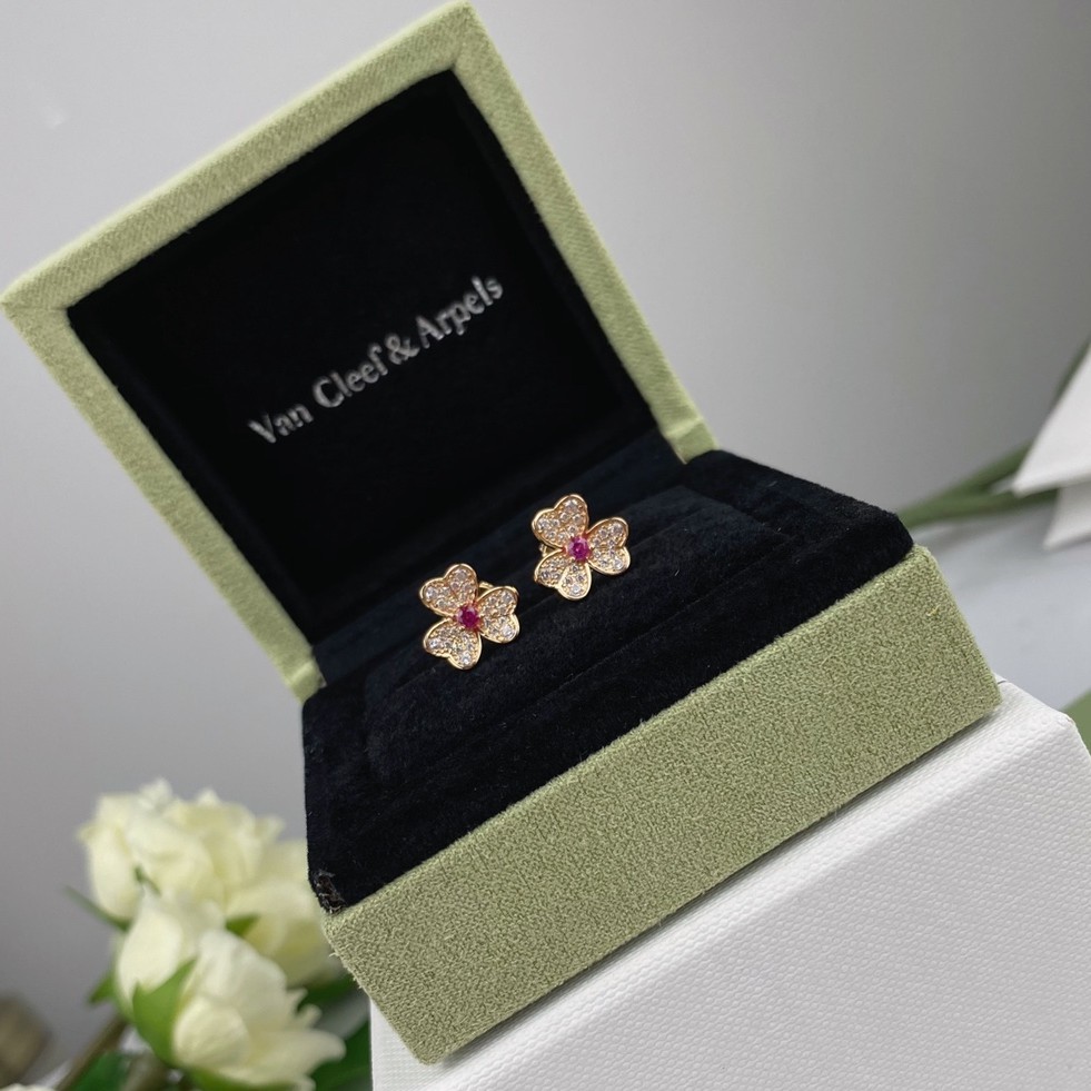 Van cleef discount & arpels 代購