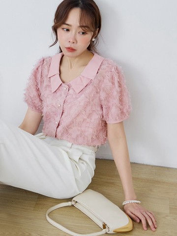 微透膚立體紋理開襟澎袖上衣