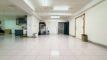 河堤國小｜裕誠商圈｜高樓景觀｜可規劃3房 ｜高雄市三民區民族一路