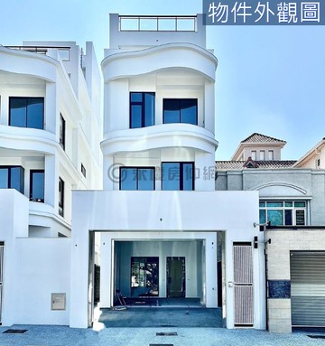 十期白宮電梯豪墅｜面公園白派獨棟臨路大地坪可三車｜台中市北屯區軍福十一路