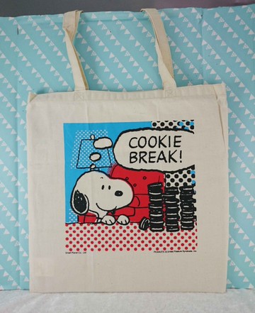 【震撼精品百貨】史奴比Peanuts Snoopy ~提/肩背袋_米色