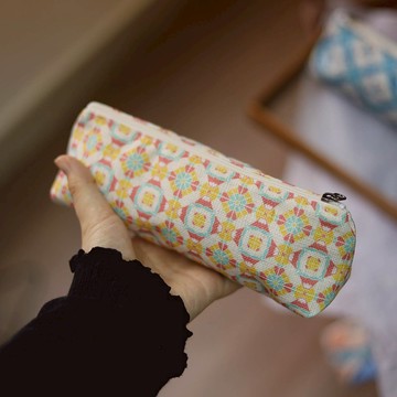 【三角筆袋】富士山 / 磁磚系列 - 湖水綠粉紅