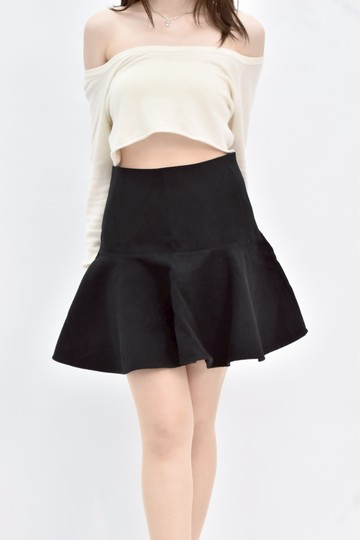 (M) mercuryduo 黑色素面短裙