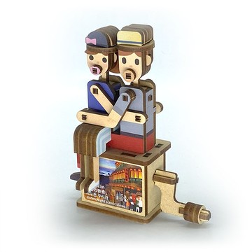 Fuumas｜立體可動木質拼圖－九份老街親熱情侶