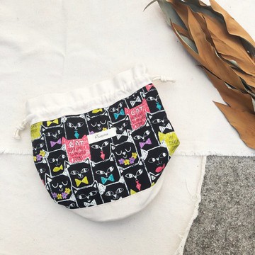 方塊貓 / 黑 / 多用途 水桶包 束口包 收納包