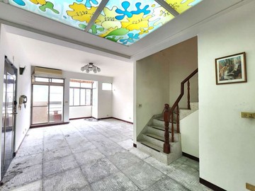 青銅複層別墅｜大四房＋車庫．藝術街生活圈好住好停｜台中市龍井區藝術北街