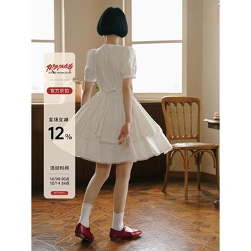 然而和風白色法式復古百褶蛋糕連衣裙女短袖夏季收腰短裙蓬蓬裙子