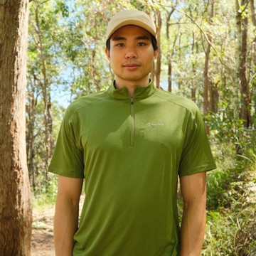 Wi 環保機能速乾拉鍊短袖 男款 森林橄欖