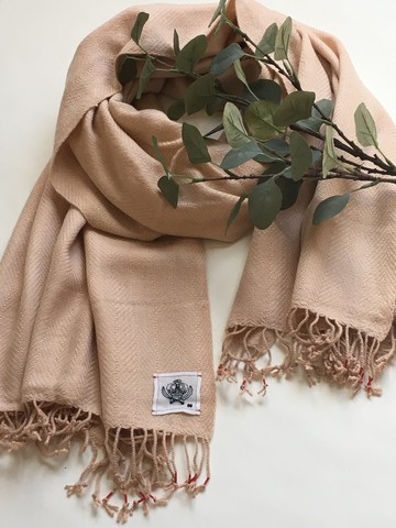 好看的手工編織披肩