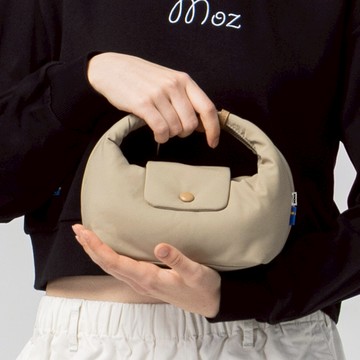 moz瑞典 駝鹿 防潑水 雲朵 牛角流浪包(卡其)S