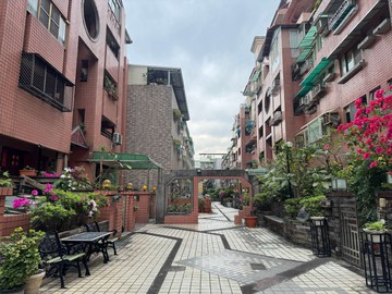 文山特區3房平車/室內27坪使用空間｜高雄市鳳山區濱山街