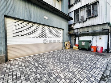 淡水站前大套房有陽台屋況好免整理｜新北市淡水區英專路