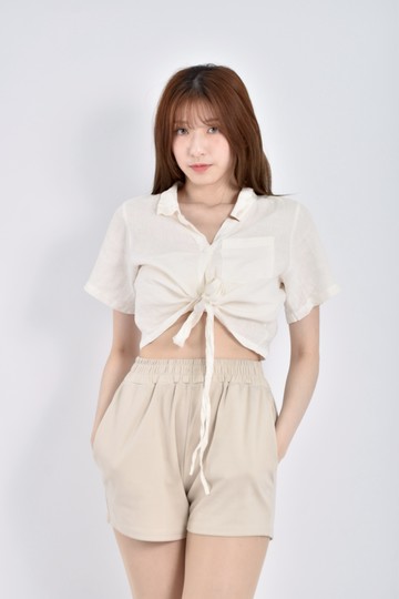 加購優惠(S) 【里唯私服】質感修身短版排扣白色短袖上衣