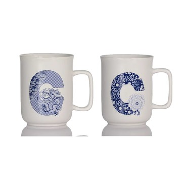 乾唐軒活瓷 | 英文字母馬克杯 / 字母C / 祥龍紋貼花 400ml