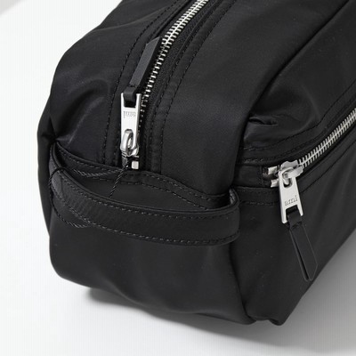 AMI PARIS Pouch Black アミパリス ハートロゴ ポーチ バッグ AMI PARIS Pouch Black アミパリス ハートロゴ ポーチ バッグ