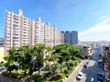 文山特區旁｜公園景觀｜雙衛開窗｜大四房大平車｜高雄市鳳山區文南街