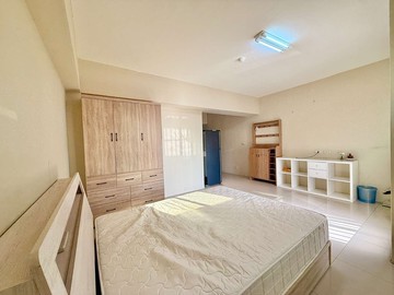 前金區小資首選陽台大套房｜高雄市前金區中華三路