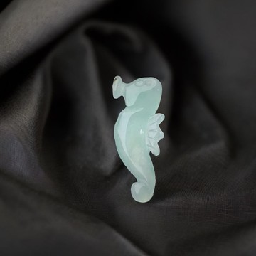 冰種淡綠翡翠海馬 | 裸石 | 天然緬甸玉翡翠A貨 | 送禮