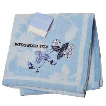 WEDGWOOD 天藍野草莓提花品牌字母LOGO圖騰刺繡小方巾(28CM)