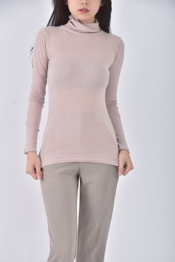 (S) designed by found高領杏色長袖上衣