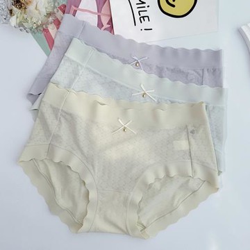 3336女士中低腰無痕內褲柔軟舒適透氣高彈蠶絲襠三角短褲