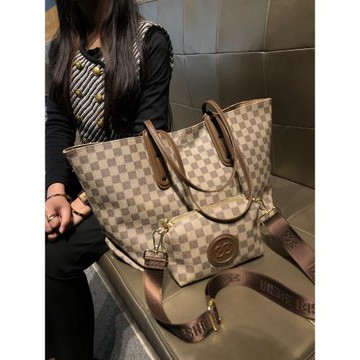 香港正品包包新款女2025真皮通勤手提大容量單肩女士子母托特大包