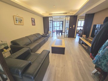 太子國寶~精美裝潢四房雙平車~漢神百貨｜台中市北屯區崇德路二段