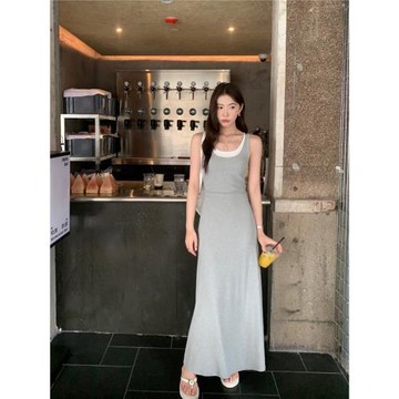 pusumede 假兩件背心連衣裙女設計感小眾無袖吊帶裙收腰氣質長裙