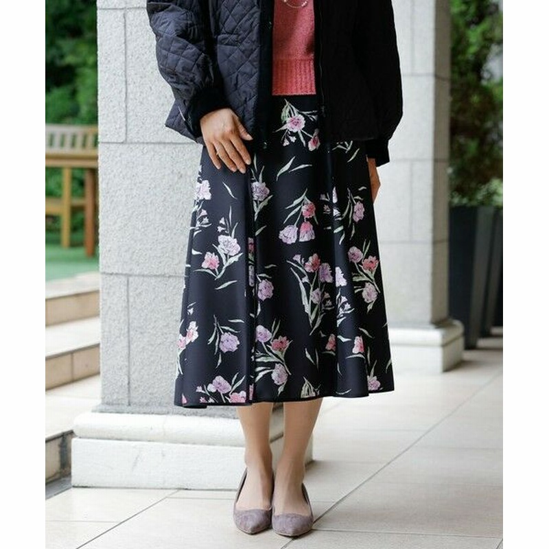 ゆったり柔らか トゥービーシック フラワープリント スカート ４２号