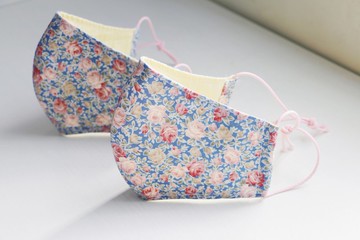 【玫瑰朵朵開】立體口罩 / 手作 / 台灣棉口罩