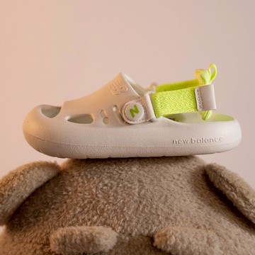 New Balance K8811 SYCLGB1 中童 運動休閒涼鞋 魔鬼氈 護趾 涼鞋 海鹽 萊姆綠