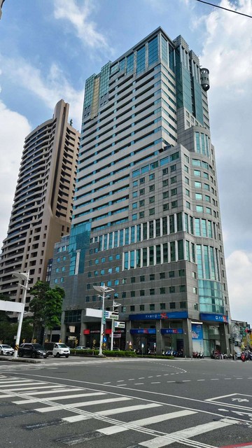 亞灣商五純辦公大樓+平車|捷運獅甲站勞工公園旁｜高雄市前鎮區中山二路