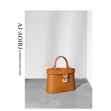 【AJ AOIRJ】小眾設計2024新款盒子包包真皮時尚圓盒小包單肩斜挎