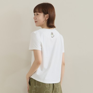 a la sha 坐姿小miao圓弧下襬舒適T