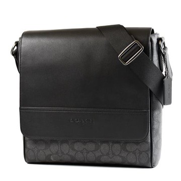 COACH 男款 緹花LOGO防刮翻蓋磁釦斜背包-灰黑