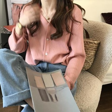 粉色毛衣外套針織開衫女春秋疊穿寬松小香風軟糯配大衣內搭上衣冬