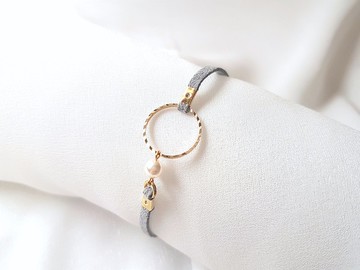 簡約 刻痕 金屬圈 珍珠 麂皮繩 細環 (灰)