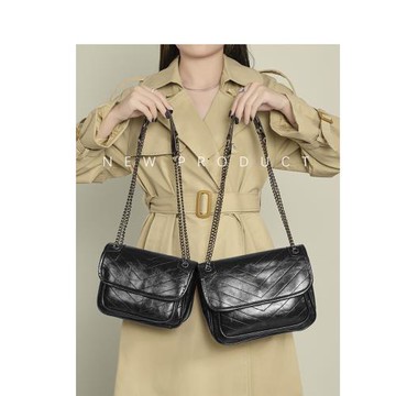 小羊皮女包包2025夏季新款高級感真皮單肩斜挎郵差包潮百搭流浪包