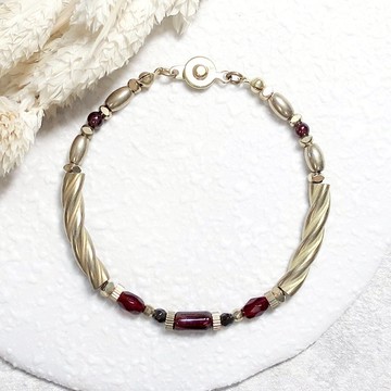 ♦VIIART♦文學家♦石榴石古董珠黃銅手鍊